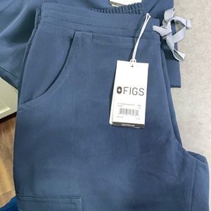 Figs scrubs